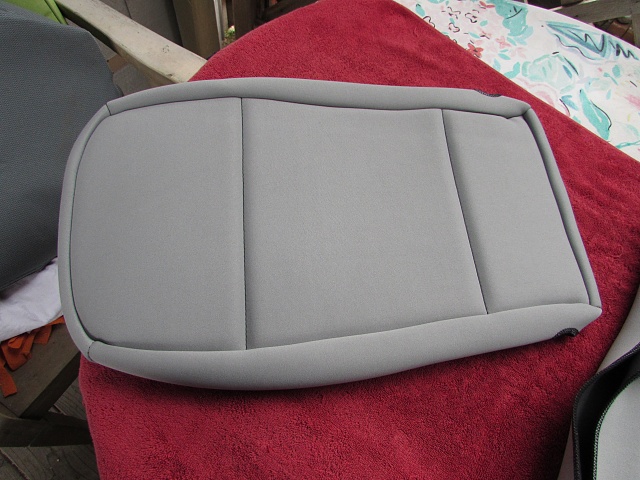 Wet Okole Center Jump Seat Cover (new) Gray-img_3286.jpg