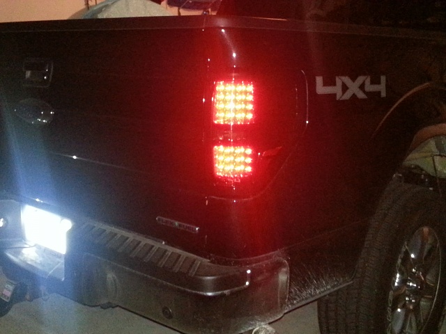Black Tail Lights (don't have to be OEM)-20131018_224539.jpg