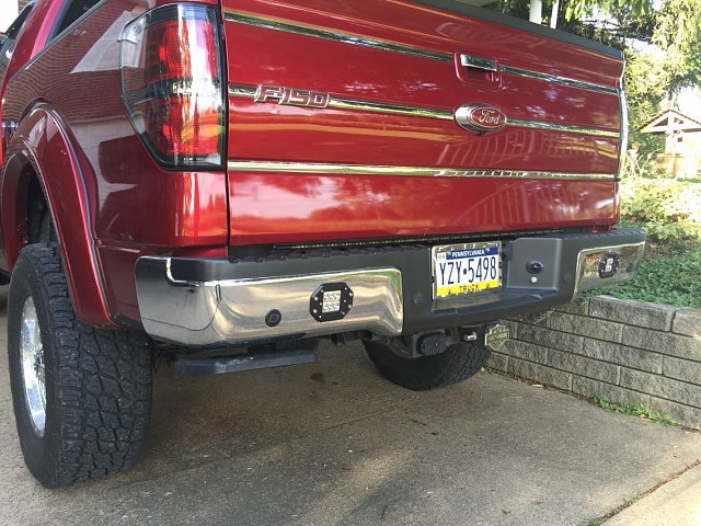 For sale: FX4/Raptor Tail lights (edges already painted too)-photo786.jpg