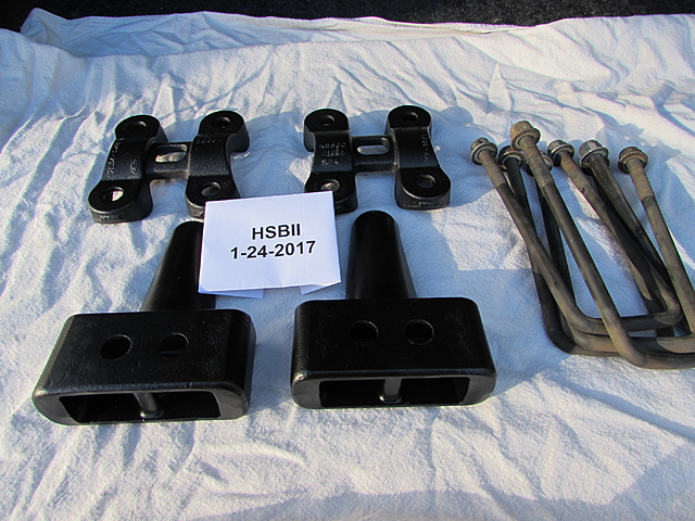2'' OEM Rear Blocks with U Bolts and Lower Mounts-img_3714.jpg