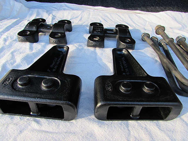 2'' OEM Rear Blocks with U Bolts and Lower Mounts-img_3716.jpg