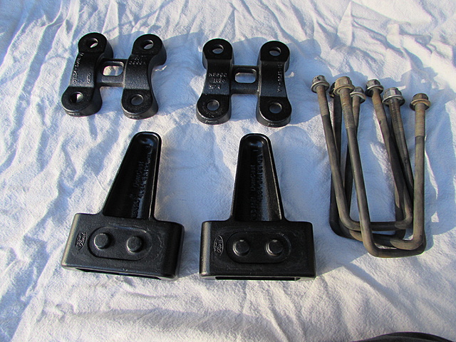 2'' OEM Rear Blocks with U Bolts and Lower Mounts-img_3717.jpg