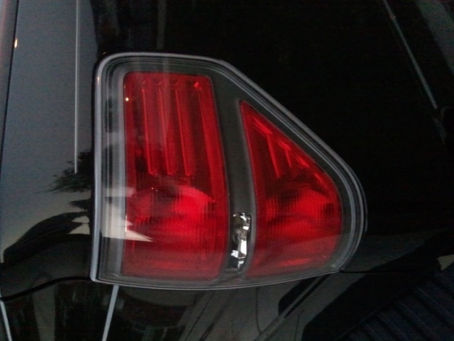 2010 FX2 Taillights (like new, not a scratch, in OEM box and bubble wrapped)-2011-04-26-20.18.19.jpg