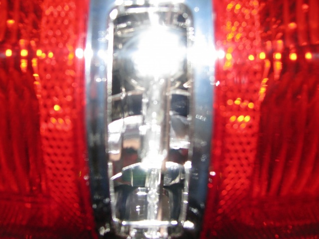 2010 tail lights with 35w HID backup lights-img_1094.jpg