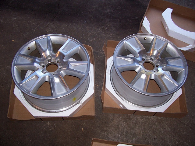 For Sale: 20&quot; Fx4  wheels-fx4-rims-002.jpg