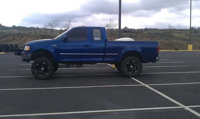 Let's see your lifted trucks!!!-8in-lift.jpg