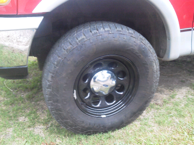 All of us with a 5x135 bolt pattern...POST UR WHEELS!  Not many in 5x135 :)-forumrunner_20120929_080003.jpg
