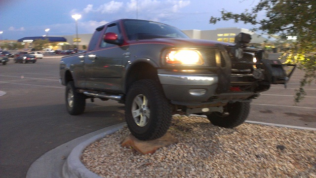 any advice/suggestions from lifted 4x4 owners? trying to make a plain f150 fun-2012-09-30-19.04.50.jpg
