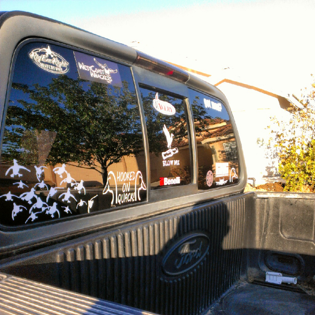 Window decals-forumrunner_20121015_223017.jpg