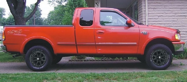 Pics of red 97-03 f150 with black wheels-addict.jpg