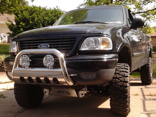 Pics of 33s with 4 inch suspension lift?-img_20120517_155222.jpg