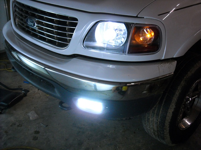 99-03 LED fog light install-dscn0701web.jpg