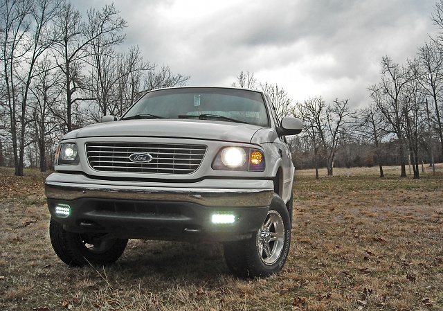 99-03 LED fog light install-dscn0708web.jpg