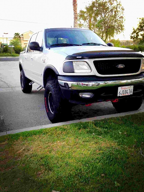post your lifted and/or leveled 97-03 f150s!-rsz_img_2017-2-.jpg
