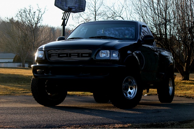 Show me your stock/lightly modded 4x4-image-418796263.jpg