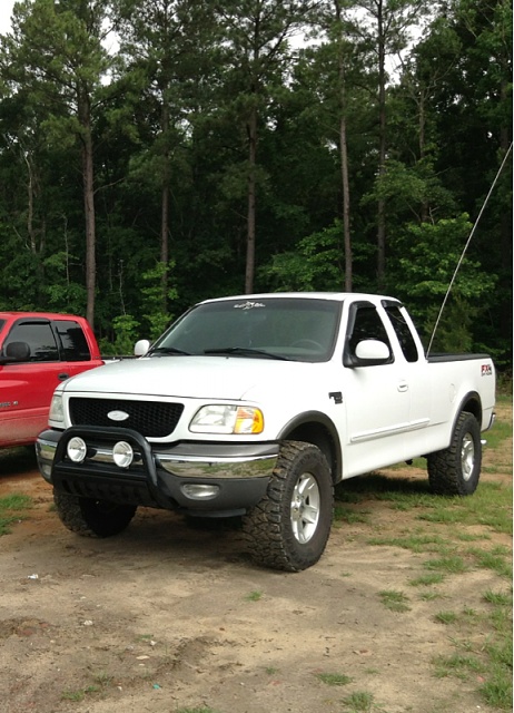 Lets see ur truck flexing on other vehicles!-image-353770168.jpg