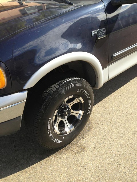 All of us with a 5x135 bolt pattern...POST UR WHEELS!  Not many in 5x135 :)-truck1.jpg