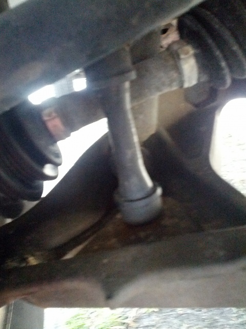 Do I need to replace the sway-bar end link on my passenger side?-img_20140325_100420.jpg