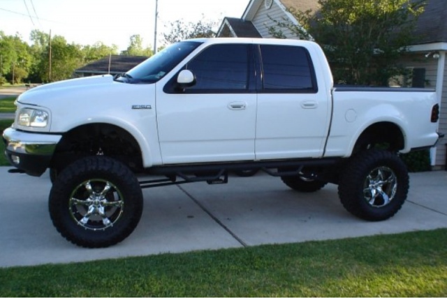 Let's see your truck with 37's-image-2714730066.jpg