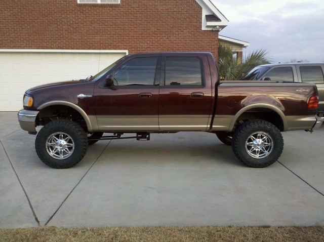 finally!!!! check out my lifted king ranch-part_1296777759846.jpg