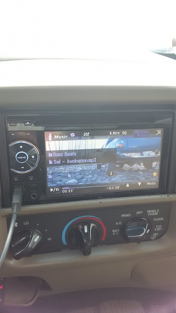 Lets see those double din radio installs?!-img_20140515_090352.jpg