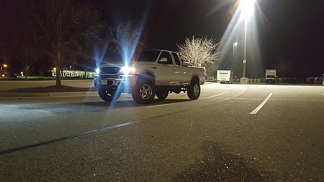 Favorite pic of your truck? 97-03 only-20170314_233514.jpg