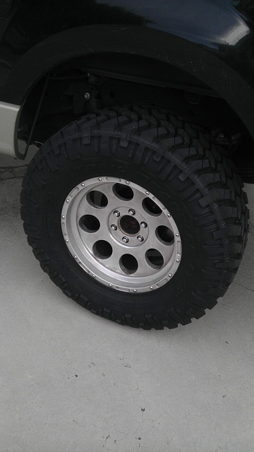 For Sale: 35x12.5x18 Nitto Trail Grapplers and Pro Comp Rims-imag0378.jpg