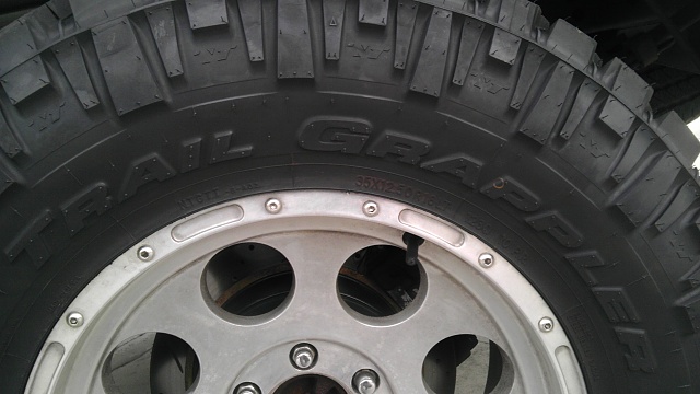 For Sale: 35x12.5x18 Nitto Trail Grapplers and Pro Comp Rims-imag0380.jpg