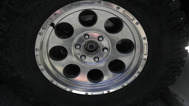 For Sale: 35x12.5x18 Nitto Trail Grapplers and Pro Comp Rims-imag0399.jpg