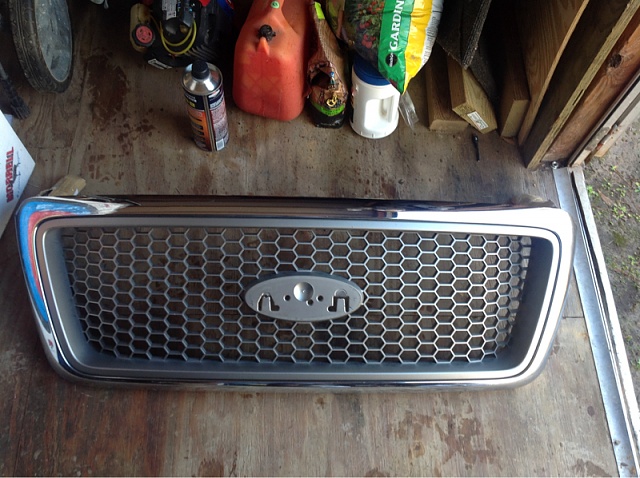 OEM Honeycomb grille-image-1906754950.jpg