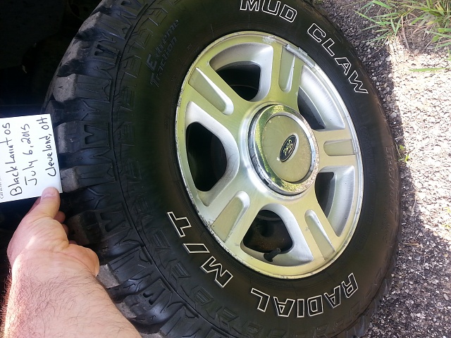 Factory rims with mud claw tires-20150706_101505-1-.jpg