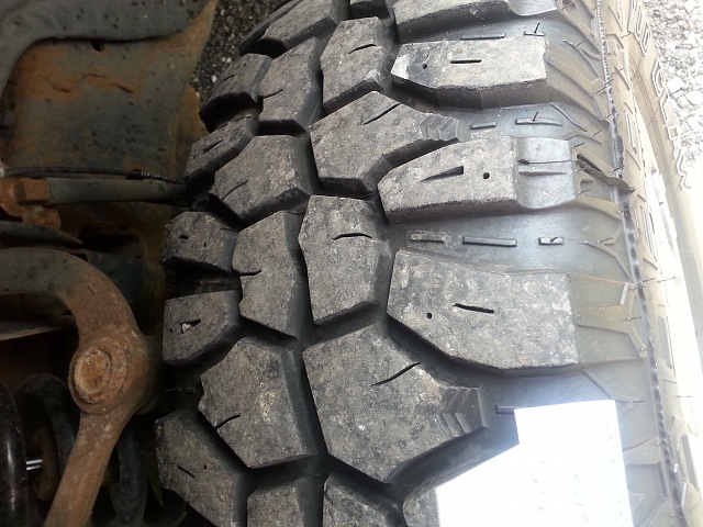 Factory rims with mud claw tires-20150706_101524-1-.jpg