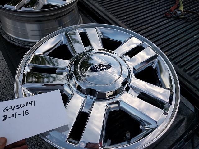 Chrome XLT 18&quot; Wheels with TPMS and Center Caps-img_20160811_201107.jpg