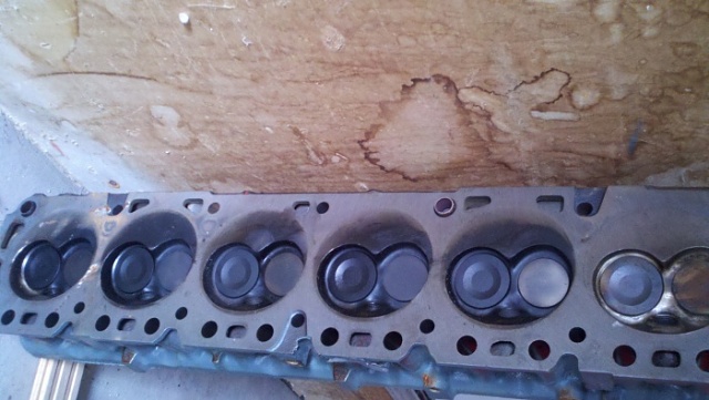 Ported and polished 300 inline six cylinder head-2011-04-17_18-27-48_75.jpg