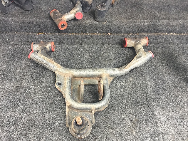 Need help with visual identification of 2009 - 2014 DJM Calmax lower control arms-img_0314.jpg