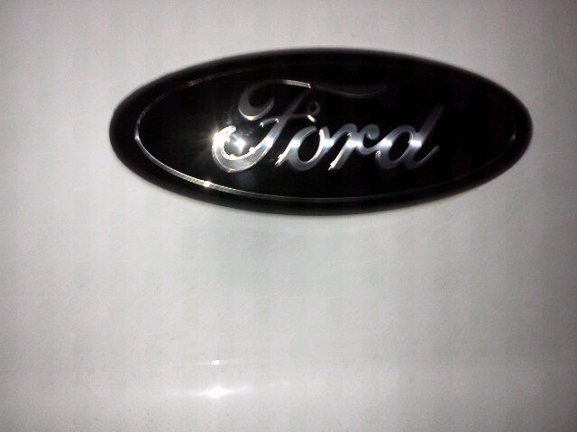 Ford f150 grille emblem replacement #5