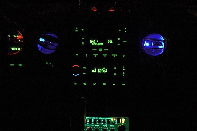 Air Vent P.I.M.P. LED's walkthrough-middle-dash-dark.jpg