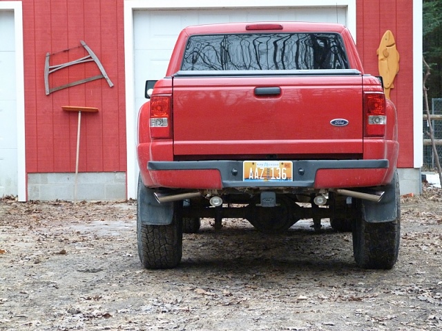 Where do you like your exhaust tips to exit?-p1010522-800x600-.jpg