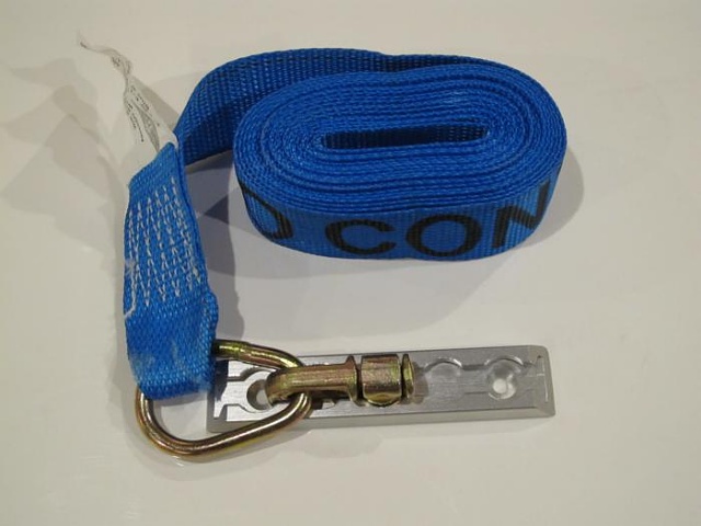 An Outside-The-Bed Cargo Tie-Down System-05_l-track_with_strap.jpg