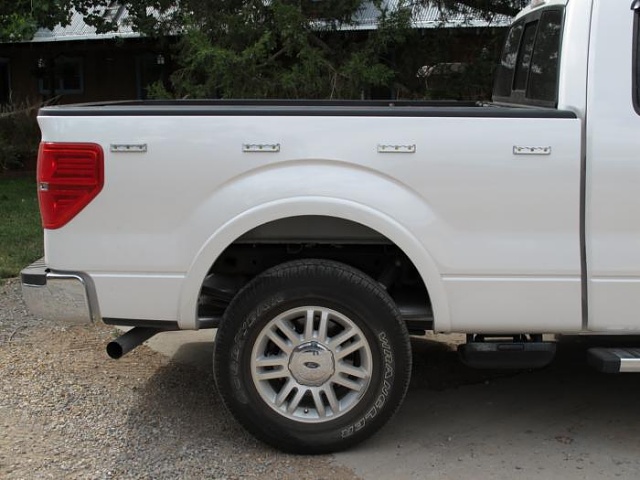 An Outside-The-Bed Cargo Tie-Down System-20_all_strips_installed.jpg