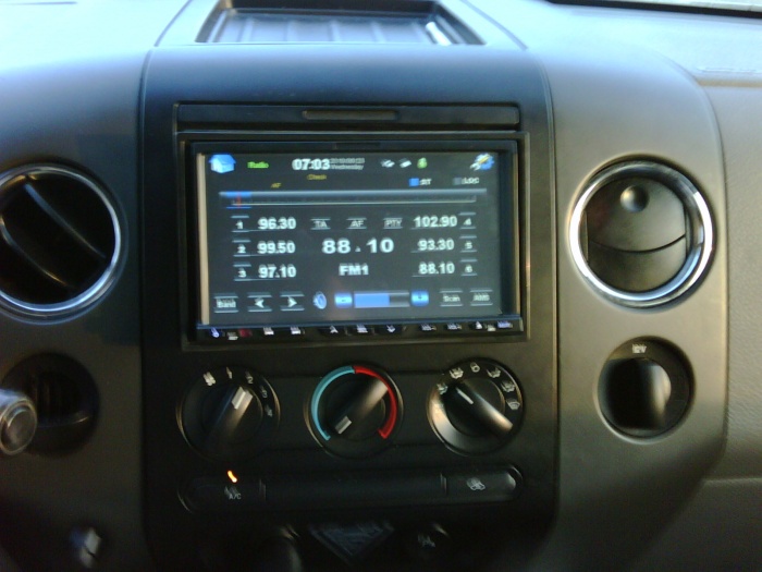 2005 ford f150 stereo replacement