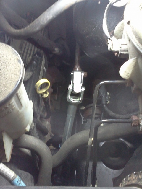 How-To ..Replace Lower Steering Shaft 04-08 F150-img_20110531_114155.jpg