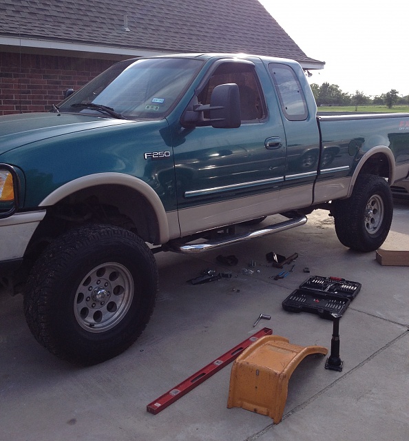 My 1997 F250 Light Duty/ Buckshot482's old build-tow-steps.jpg