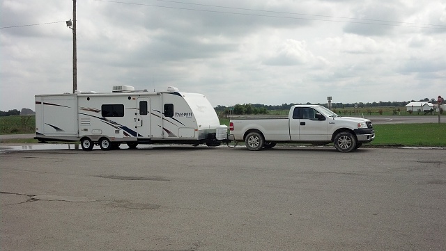Lets see your campers being towed-2012-09-29_12-39-14_586.jpg