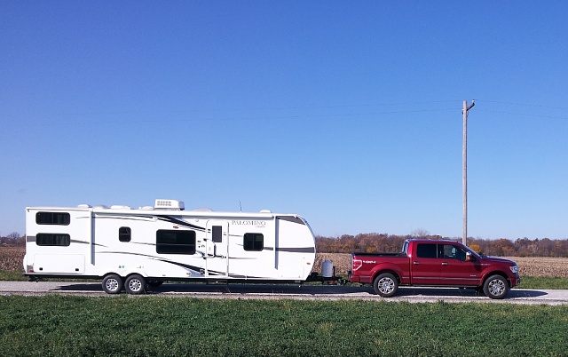 Lets see your campers being towed-truck-trailer.jpg