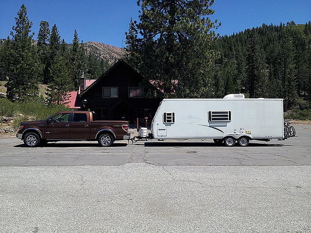 Lets see your campers being towed-web20140702_120045.jpg