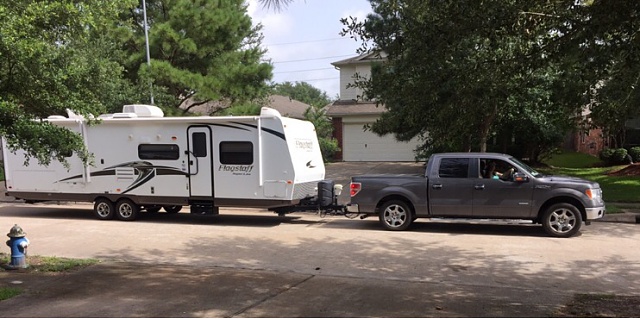 Lets see your campers being towed-photo300.jpg