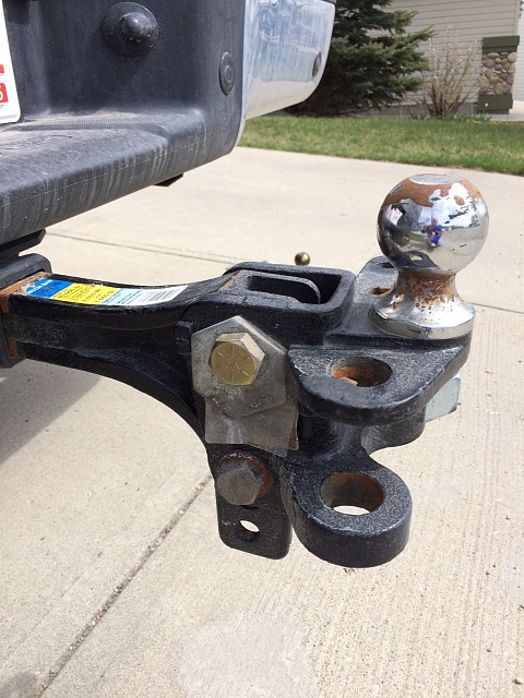 Backup Constantly Beeps with Trailer Hitch in?-hitch.jpg