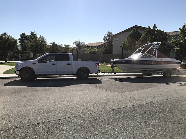 Lets see your boats being towed-img_0566.jpg