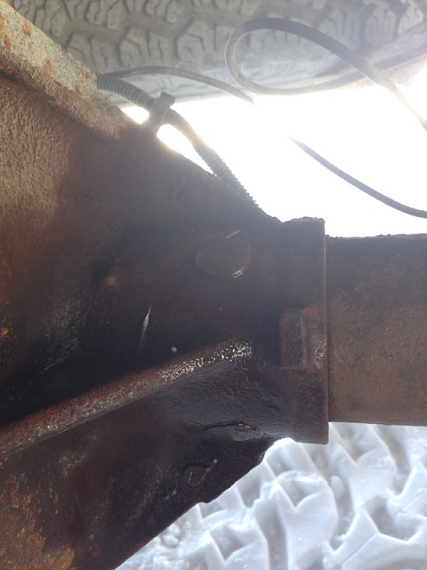 Rear end leaking solution?-image-3815896468.jpg